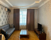 İcarəyə verilir 2 otaqlı 85 m2 yeni tikili Şah İsmayıl Xətai m.