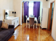 İcarəyə verilir 2 otaqlı 70 m2 köhnə tikili Memar Əcəmi m.