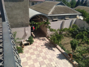 Satılır 5 otaqlı 250 m2 həyət evi Qaraçuxur