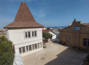 Satılır 10 otaqlı 200 m2 həyət evi Y.Günəşli