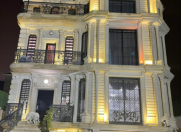 Satılır 8 otaqlı 442 m2 villa Badamdar