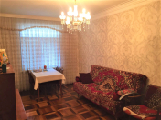 Satılır 3 otaqlı 85 m2 köhnə tikili Memar Əcəmi m.