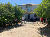 Satılır 5 otaqlı 200 m2 həyət evi Köhnə Günəşli