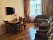 Satılır 2 otaqlı 82 m2 yeni tikili Həzi Aslanov