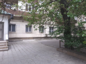 Satılır 5 otaqlı 960 m2 obyekt 20 yanvar m.