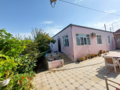 Satılır 4 otaqlı 120 m2 bağ evi Buzovna