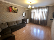 İcarəyə verilir 3 otaqlı 80 m2 köhnə tikili Bakıxanov