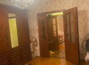 Satılır 3 otaqlı 70 m2 köhnə tikili Qara Qarayev m.