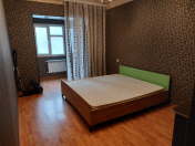 İcarəyə verilir 3 otaqlı 80 m2 köhnə tikili Yeni Yasamal