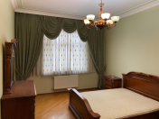 İcarəyə verilir 3 otaqlı 200 m2 yeni tikili 8 mkr