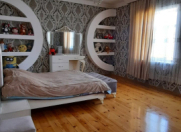 Satılır 4 otaqlı 180 m2 həyət evi Gəncə