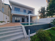 Satılır 5 otaqlı 200 m2 həyət evi Mərdəkan