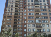 Satılır 4 otaqlı 175 m2 yeni tikili Elmlər Akademiyası m.