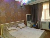 Satılır 4 otaqlı 142 m2 yeni tikili 28 May m.