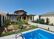 Satılır 4 otaqlı 210 m2 bağ evi Mərdəkan