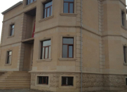 Satılır 7 otaqlı 400 m2 villa Badamdar