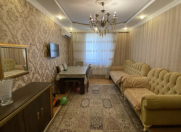 Satılır 4 otaqlı 74 m2 köhnə tikili Bakıxanov