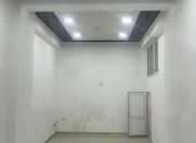 Satılır 2 otaqlı 46 m2 obyekt Yasamal r.