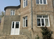 Satılır 5 otaqlı 200 m2 villa Badamdar