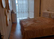 İcarəyə verilir 3 otaqlı 135 m2 yeni tikili Elmlər Akademiyası m.