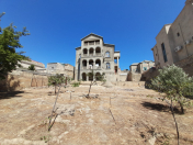 Satılır 7 otaqlı 233.5 m2 villa Badamdar