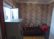 İcarəyə verilir 1 otaqlı 18 m2 həyət evi Yasamal r.