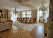 Satılır 4 otaqlı 156 m2 yeni tikili 8 mkr