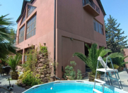 Satılır 7 otaqlı 400 m2 villa Aviasiya Akademiyası Universiteti