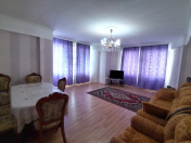 Satılır 2 otaqlı 80 m2 yeni tikili İnşaatçılar m.