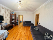 Satılır 4 otaqlı 100 m2 köhnə tikili Rəsulzadə