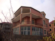 Satılır 7 otaqlı 470 m2 villa Badamdar