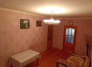 İcarəyə verilir 3 otaqlı 90 m2 köhnə tikili Ayna Sultanova heykəli