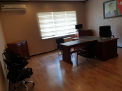 İcarəyə verilir 6 otaqlı 220 m2 ofis 8 Noyabr m.