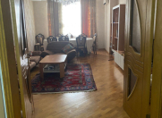 Satılır 4 otaqlı 160 m2 yeni tikili Nizami m.
