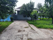 Satılır 4 otaqlı 230 m2 həyət evi Göyçay