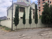 Satılır 5 otaqlı 300 m2 villa Gəncə