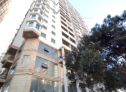 Satılır 1 otaqlı 66 m2 yeni tikili Şah İsmayıl Xətai m.