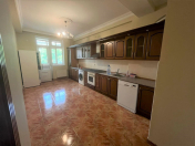Satılır 3 otaqlı 160 m2 yeni tikili 8 mkr