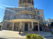 Satılır 12 otaqlı 850 m2 villa Badamdar