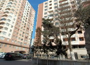 Satılır 3 otaqlı 117 m2 yeni tikili Qara Qarayev m.