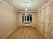 Satılır 2 otaqlı 65 m2 köhnə tikili Bakıxanov
