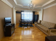 Satılır 3 otaqlı 125 m2 yeni tikili Qara Qarayev m.