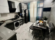 Satılır 2 otaqlı 75 m2 yeni tikili Bakıxanov