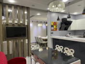 İcarəyə verilir 5 otaqlı 148 m2 köhnə tikili 28 May m.