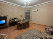 Satılır 2 otaqlı 60 m2 köhnə tikili Sahil m.