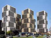 Satılır 2 otaqlı 110 m2 yeni tikili Çıraq Plaza
