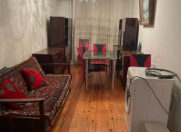 İcarəyə verilir 4 otaqlı 140 m2 köhnə tikili 8 km