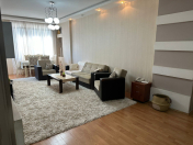 Satılır 3 otaqlı 92 m2 yeni tikili Nizami m.