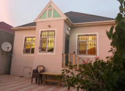 İcarəyə verilir 3 otaqlı 100 m2 həyət evi Naftalan