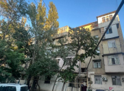 Satılır 2 otaqlı 50 m2 köhnə tikili Neftçilər metrosu